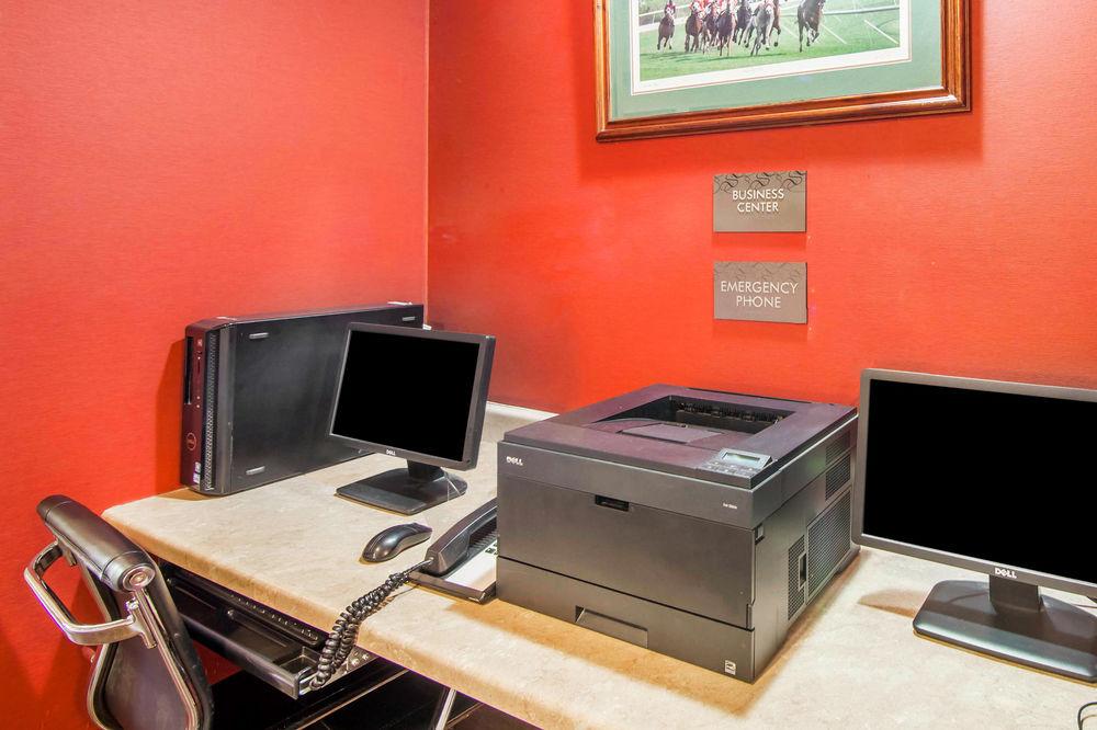 לקסינגטון Comfort Suites Keeneland מראה חיצוני תמונה