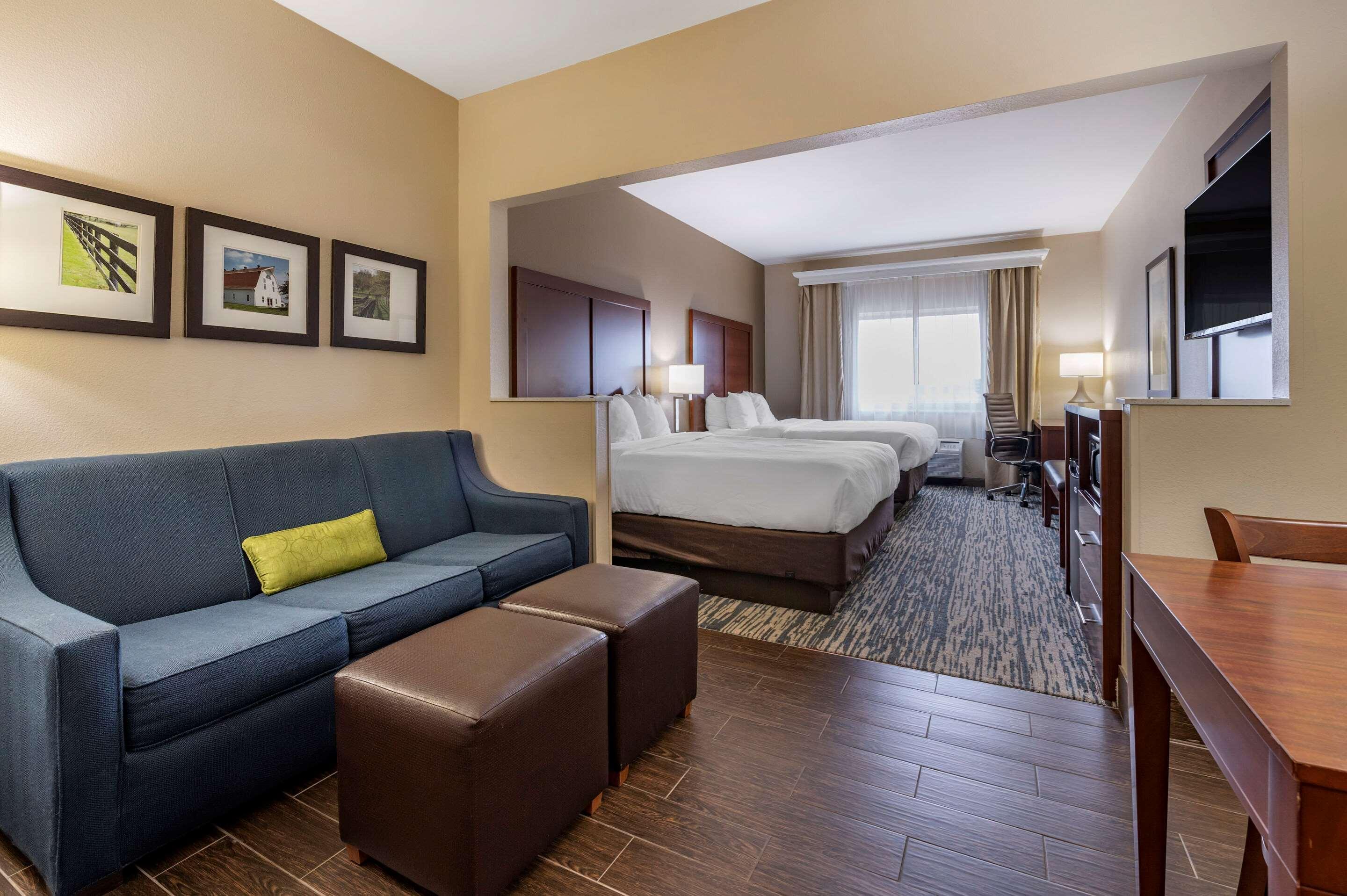 לקסינגטון Comfort Suites Keeneland מראה חיצוני תמונה