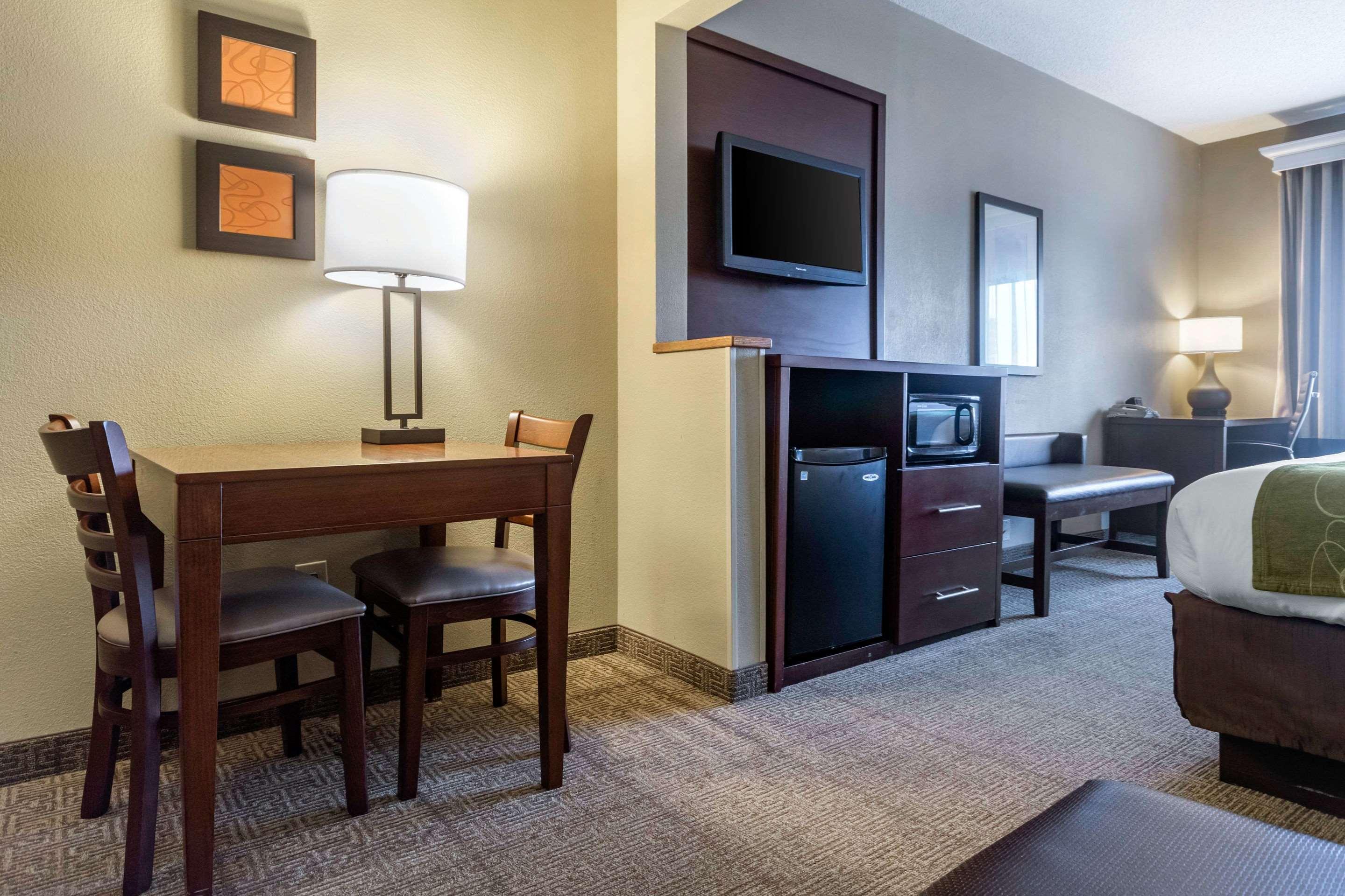 לקסינגטון Comfort Suites Keeneland מראה חיצוני תמונה
